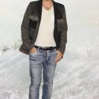 5c8ac4bd2500000704c99c6a