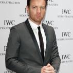 5c8abe242500000d04c990d4