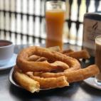Para disfrutar de un buen desayuno o merienda en M&aacute;laga, Casa Aranda es el lugar. Se encuentra en una de las zonas m&aacute;s c&eacute;ntricas de la ciudad y, seg&uacute;n sus clientes, ofrece el mejor chocolate con churros de l...