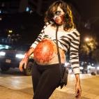 5c8a8242240000f404a328d3