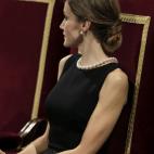 Letizia luci&oacute; un cl&aacute;sico mo&ntilde;o bajo.