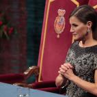 La reina durante un momento de la ceremonia.