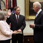 5c8b2ee43b000054066d2c10