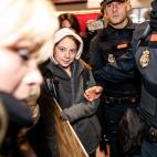 5dea6d2c21000096ee34f3c3