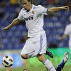 Canales fue la promesa frustrada. Fichado por 4,5 millones procedente del Racing de Santander con apenas 19 años, fue vendido al Valencia menos de un año después por dos millones de euros. Jugó sólo diez partidos y no marcó ningún gol.