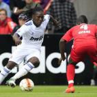 Drenthe llegó al Madrid en verano de 2007 procedente del Feyenoord por 13,5 millones de euros. Estuvo tres temporadas, pero apenas contó para los entrenadores que tuvo y tan sólo disputó 63 partidos en esos años, marcando tres goles. Tras m...