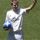 Illarramendi llegó en 2013 al Madrid por 38 millones de euros como refuerzo para el centro del campo procedente de la Real Sociedad, siguiendo la estela de Xavi Alonso, también criado en el club donostiarra. Sin embargo, su papel en el equipo ...