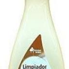 Este spray es, por su olor, el favorito de los usuarios, aunque todos los sprays de limpieza de esta marca gustan. Cuesta menos de dos euros, pero su precio varía en función de la tienda a la que se acuda. Otros productos del estilo mencionado...