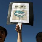 &quot;No hay planeta b&quot;, dicen en la Puerta del Sol de Madrid.