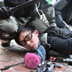 5d9321a5210000510050fe10