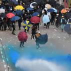 5d9321a4210000520050fe0f