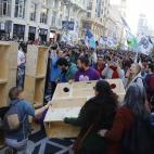 5debdea22100003bf634f4ff