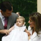 Presentaci&oacute;n de Leonor a la Virgen de Atocha en Junio de 2006.