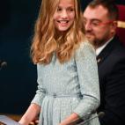 Leonor estren&aacute;ndose con su primer discurso en los Premios Princesa de Asturias en el Teatro Campoamor de Oviedo el 18 de octubre.