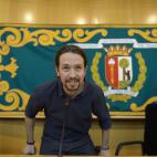 Tome asiento.