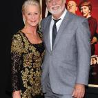 5c8acdae360000a61b6c19f5