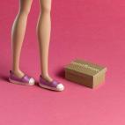 Mint & Rose ha apostado por unas sencillas alpargatas de color rosa, ideales para un día de verano con suela de esparto y la puntera en cuero.