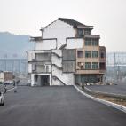 5c8b3a45360000a61b6cc365