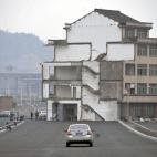 5c8b3a453b000070066d4461