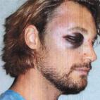 5c8b56c12000009d037083a4