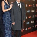 5c8b5cfc22000051001ab6fc