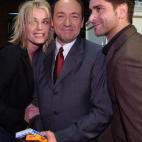 Aquí un sándwich de Kevin Spacey con la expareja formada por John Stamos y Rebecca Romijn como guapísimas rebanadas de pan. (2001)