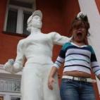 5c8ad2bb250000520681d0f2