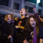 5c8a6fa124000093024bda99