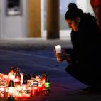 5deff8d92500007f60d2fbd5