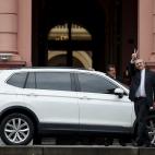 5db72f2e200000a728507059