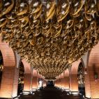 Este es el solemne aspecto de la Bodega Cinco Jotas.