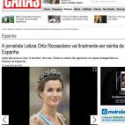 "El proceso que le ha hecho mudar de la piel de una mujer plebeya, trabajadora, financieramente independiente, señora de sí misma y con opiniones a la de princesa ejemplar no ha sido fácil. Porque Letizia es perfeccionista hasta el extremo, e...