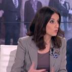 5c8a672b360000ba1a6b6f49