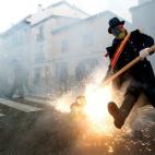 5c8ac9e82400000a05a3b0b8