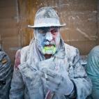 5c8ac9eb230000d50423b5da