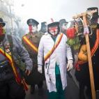 5c8ac9ed250000bd0581c025