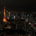 Seguro que te recuerda, en cierto modo, a la Torre Eiffel de París. De hecho, no es tan raro, ya que el arquitecto japonés miró al mundo occidental para inspirarse en su torre y tomó como referencia la estructura de la Torre Eiffel. Si los ...