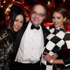 5c8ad7d6230000dd0423cf5a