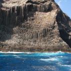 Aunque avisan que para "poder disfrutar de sus vistas ser&aacute; necesario hacerlo en una embarcaci&oacute;n desde el mar o en avi&oacute;n", est&aacute; declarado parque natural.