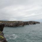 "Donde el mar respira", aseguran. Y es que en esta zona el mar sube por las chimeneas y las grietas cuando hay un oleaje alto.