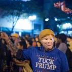 5c8b2b30230000040124486d