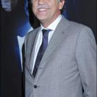 El ex portavoz de Defensa del Grupo Parlamentario Socialista, ahora vicepresidente del Grupo Especial Mediterráneo y Medio Oriente de la Asamblea Parlamentaria de la OTAN, con ondas y bigote.