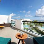 5de115491f0000dc1adefebb