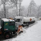 5c8ad82a2000009e046fda7c