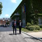 5c8a52812500000704c8e616