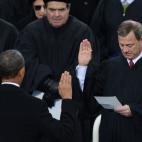 5c8acfed2400000a05a3bc01