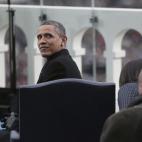 5c8acfef360000c81a6c1dee