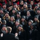 5c8acff3360000c81a6c1dfa