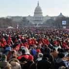 5c8acff8240000f404a3bc1f