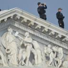 5c8acff9360000ba1a6c1e06